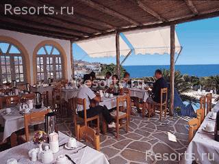Albatross Hotel & Bungalows 23